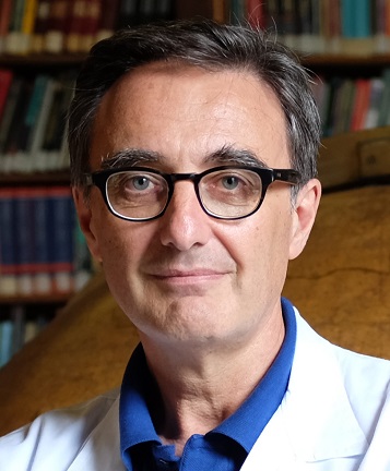 Il prof. Nicola Baldini, direttore del Laboratorio di Fisiopatologia ortopedica e medicina rigenerativa