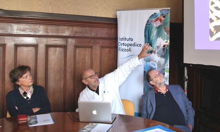 Un'immagine dalla conferenza stampa: Maria Paola Landini, direttrice scientifica, il Dr. Michele Rocca e il direttore generale Mario Cavalli.