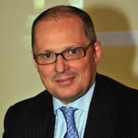 Il prof. Walter Ricciardi