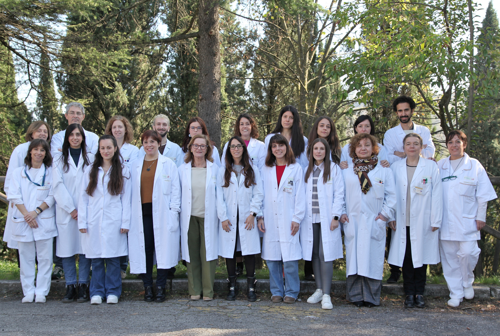 Group photo of the staff of the Experimental Oncology Laboratory