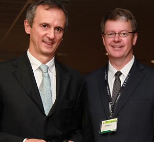 Dr. Roberto Rotini (left) with prof. Shawn O'Driscoll.